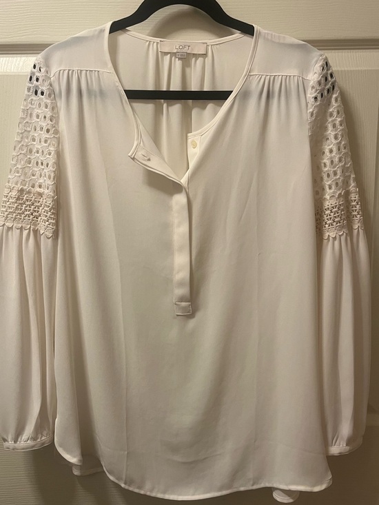 LOFT Tops - LOFT Womens Small Ivory‎ Peasant Blouse Eyelet Lace Detail Long Sleeved BOHO top